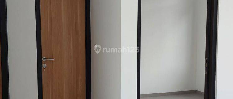 Dijual rumah baru siap huni 2lantai tki1 bangunan minimalis modern 1