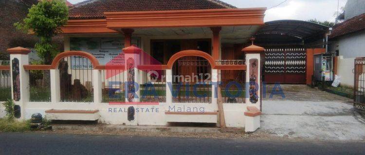 Rumah Kawasan Kota Di Sananwetan Blitar, Dekat Kebon Rojo 1