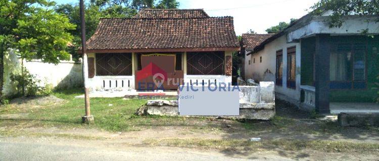 Rumah Jual di Nganjuk Suasana Tenang Dan Nyaman Cocok Untuk Tinggal  1