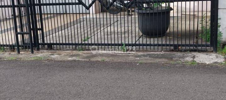 Dijual Rumah 1.5 Lantai di Perum Citra 1 Kalideres Cengkareng Kondisi Rapi Siap Huni 1