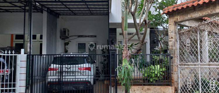 Rumah 2 Lantai Semi Furnished Villa Ilhami Islamic, Tangerang 1