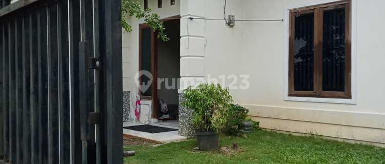 House for Sale in Lubuklinggau, Good Condition, Ready to Live In, Cheap 400 Million 1