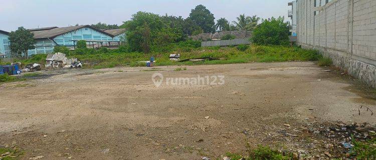 Tanah di Kadu Curug Tangerang cocok untuk gudang. ery/gpal 1