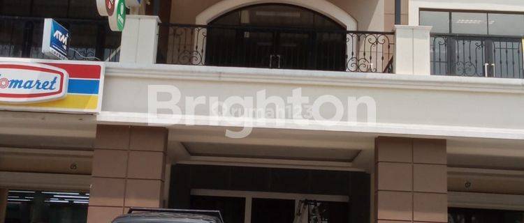 RUKO 3 LANTAI DI GADING SERPONG JALAN ARISTOTELES 1