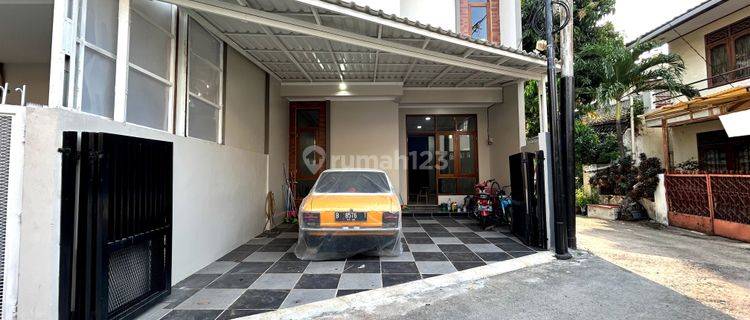 Dijual Rumah Baru Akses 1 Mobil Dekat Taman Di Tebet 1