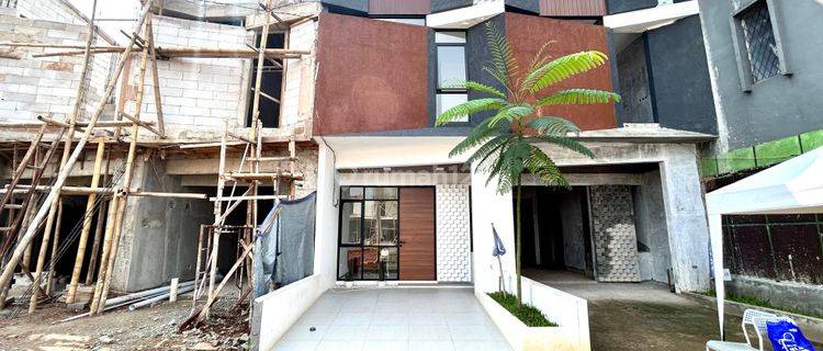 Dijual Townhouse Baru Bagus Lokasi Strategis Tb Simatupang 1