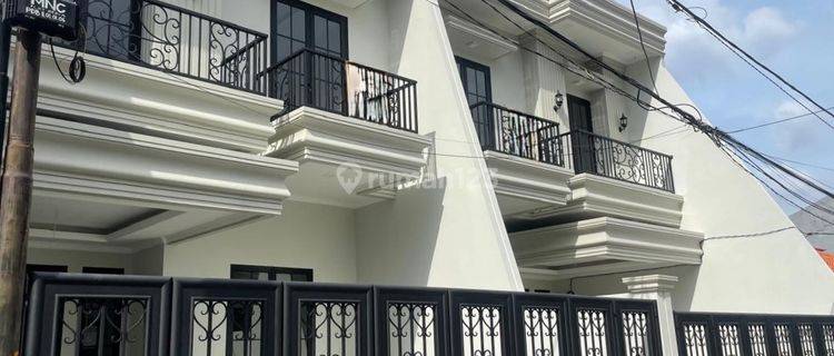 Rumah Brand New di Pondok Bambu Jalan 2 Mobil 1