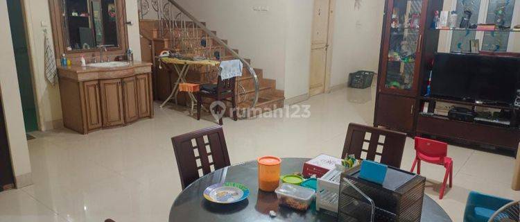 Di Jual:rumah Gading Residence Pelangi 8 X 21 Bagus Bebas Banjir  1
