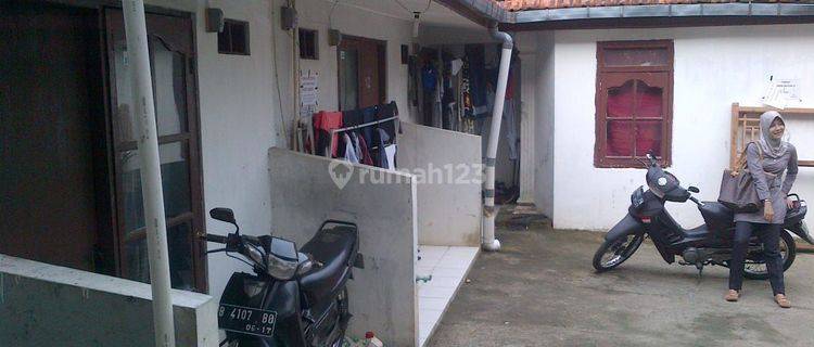 DIJUAL RUMAH KONTRAKAN PETAKAN ADA 18 PINTU DAN SUDAH TERISI FULL LOKASI STRATEGIS DAN MENGHASILKAN  1