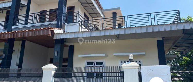 Dijual Cepat Vila / Rumah Besar dibawah kaki gunung salak View indah pegunungan Rumah di Jln Raya ciapus kabandungan ,Taman sari Bogor 2 Lantai SHM Bagus 1