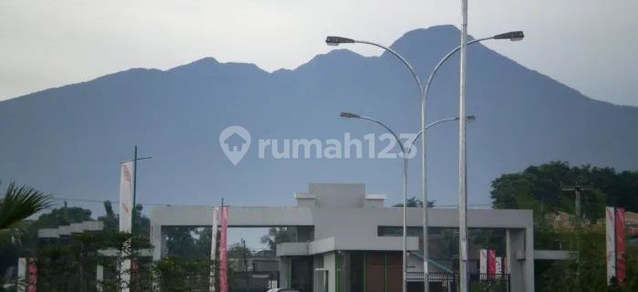 For Rent: House in Bogor City, Strategic Location, 4 Bedrooms, Nice House at Jl. Jayadewata 11 Block I9 No. 10, Balungbangjaya, Bogor Barat, Kota Bogor, Jawa Barat, Indonesia, 16116, Dramaga 1