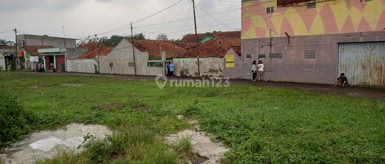 Tanah Disewakan  Tepi Jalan Sindang Barang Bogor 1