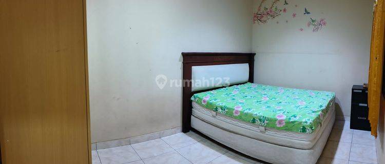 Rumah dengan 2 carport di vila bogor indah 2 1