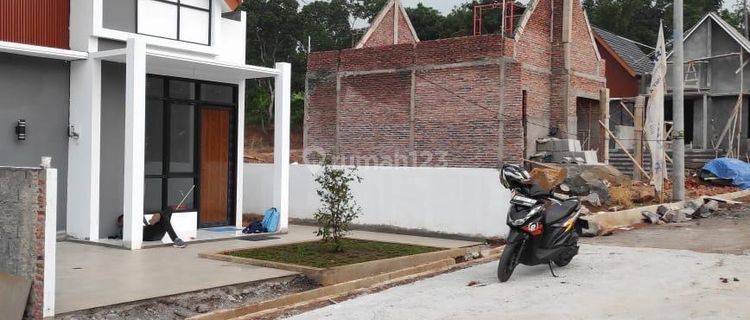 Rumah Ready One Gate Kandri Gunungpati Bisa Kpr  1