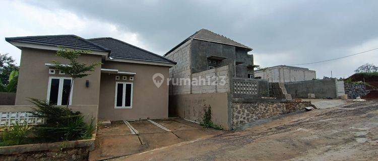 Rumah Cluster Berkonsep Syariah Digunungpati 1