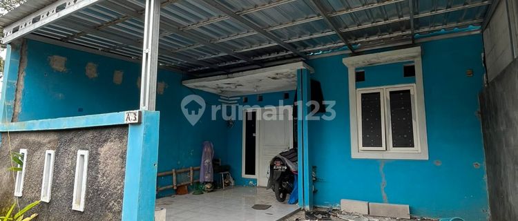 Ready-to-Live House for Sale Cheap in Leyangan, East Ungaran 1
