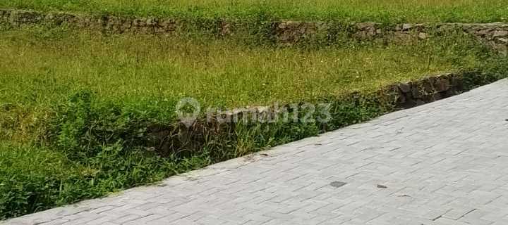 Cheap land near UNNES, price drop promotion, SHM ready in Ampel Gading. 1