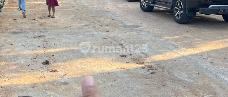 Cheap Land Next to Unnes Flats 1