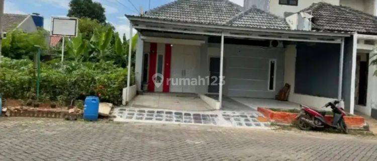 Dijual Rumah Di Green Erfina Cikampek  1