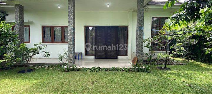 Rumah Minimalis Depan Green Area di Sentul City, Bogor 1