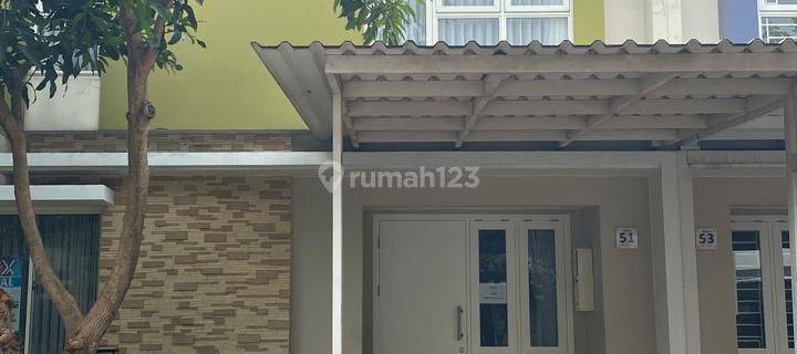  Rumah Furnished Bagus SHM - Sertifikat Hak Milik di Gading Serpong 1