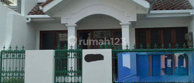 Rumah Bagus 2 Lantai di Radio Dalam, Jakarta Selatan 1