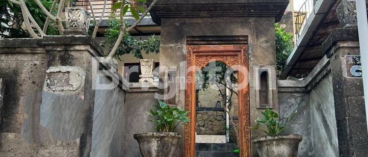 RUMAH STYLE BALI DE DEKAT CITRALAND 1