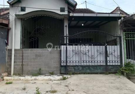 Jual Rumah SHM Siap Huni hadap Selatan di Bukit Kencana 1