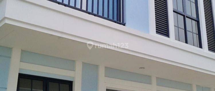 Rumah di LAVON SWAN CITY 3 Lantai Bagus Nyaman serta aman 1