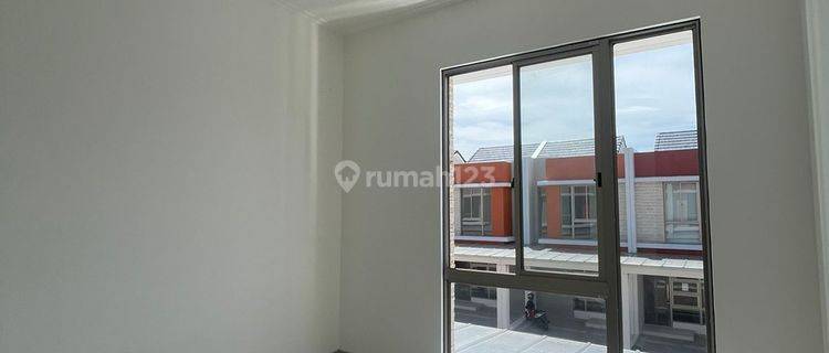 Rumah Pik 2, Cluster Springvile ,2 Lantai Ukuran 4,5 X 10,baru 1