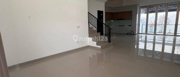 Pantai Bukit Villa Pik 2, Rumah Hook Mewah 13x30m Semi Furnished 1