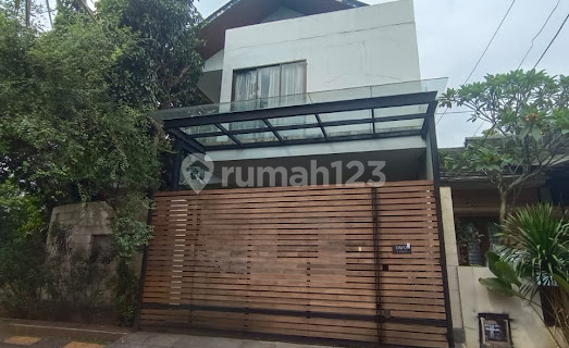 Rumah di Nusa Loka Siap Huni 1