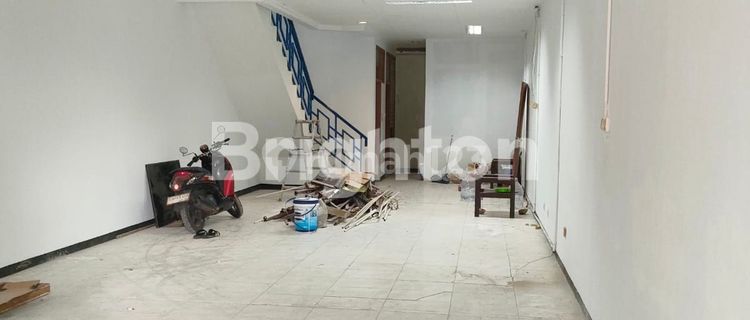 Ready-to-Occupy Intercon Shop House, Kebun Jeruk, West Jakarta 1