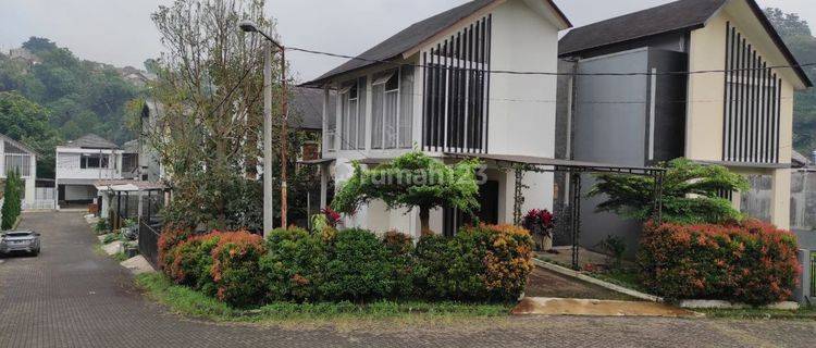 Rumah Minimalis Strategis Siap Huni Di Dago 1