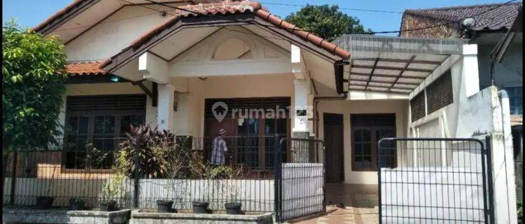 Rumah 1½ lt di Rawa Mas Indah, jomin Barat, SHM Selatan 1