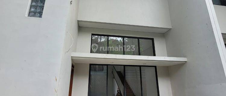 Rumah 2 Lantai Pondok Hijau Bangunan Baru 1