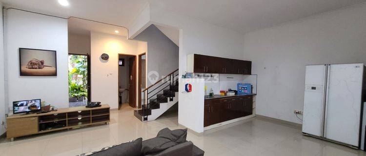 Rumah 2 Lantai Bagus Minimalis Setramurni 1