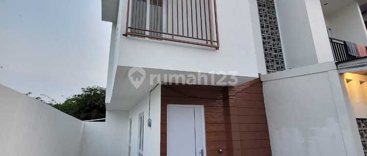 Rumah 2,5 Lantai Baru Nuansa Alam Wangunsari, Lembang View Bandung 1