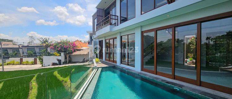 Brand New Luxury Villa Canggu Ready Unit Dengan View Sawah 1