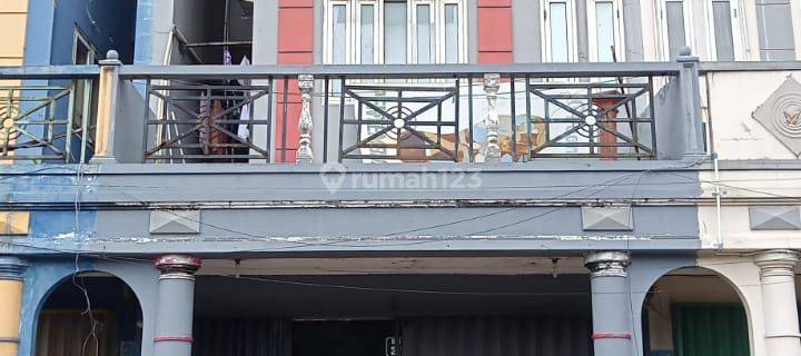 Ruko 3 Lantai di Serpong Town Square Tangerang Selatan Nego  1