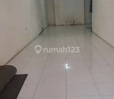 Ruko 2 Lantai Siap Pakai di Raden Saleh Tangerang Startegis Nego  1