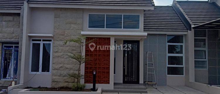 Rumah Cantik Minimalis Di Pandowoharjo Sleman Utara  1