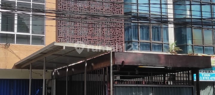 4-Story Shop House, Dr. Saharjo Street. Newly Renovated and Very Luxurious 1