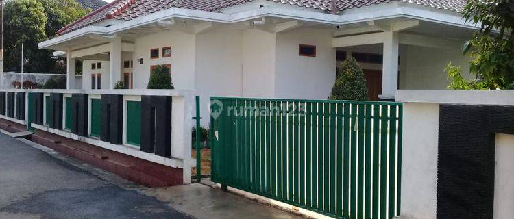 Dijual Murah Rumah Dibawah NJOP Dalam Komplek Di Garut  1