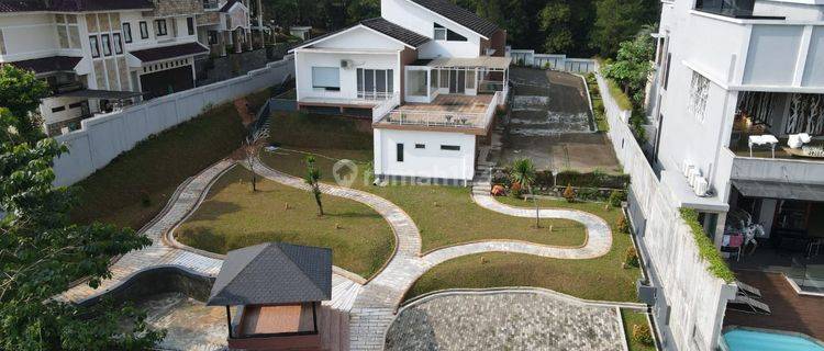 Rumah Mewah Halaman Luas View Pegunungan Sentul City 1