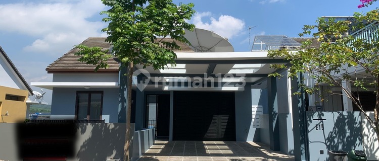 Luxury House Mountain View Serene Environment 1