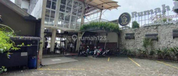 Di Lelang Kafe Lokasi Ayani Deket Kebun Raya Bogor 1