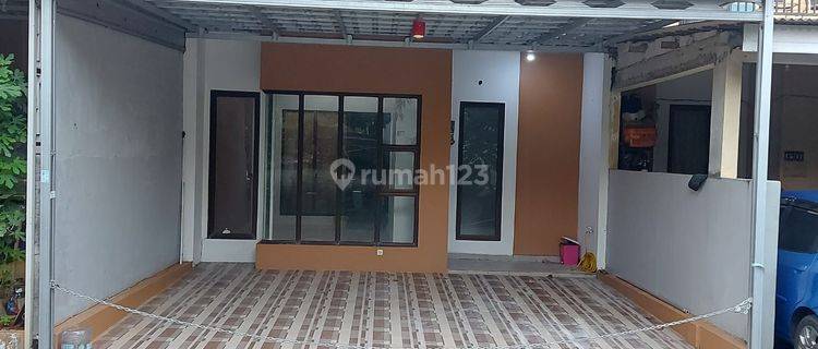 Rumah Bagus Siap Huni Dalam Komplek di Sawangan 1