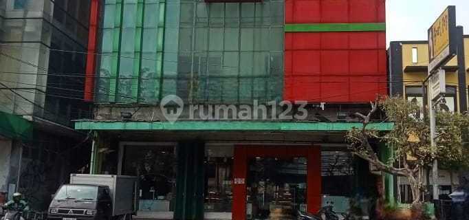4.5 RUKO ON JATIWARINGIN MAIN ROAD, PONDOK GEDE 1