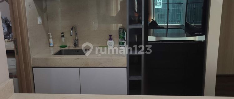 Holland Village 3 Bedroom Apartment Fully Furnished 1